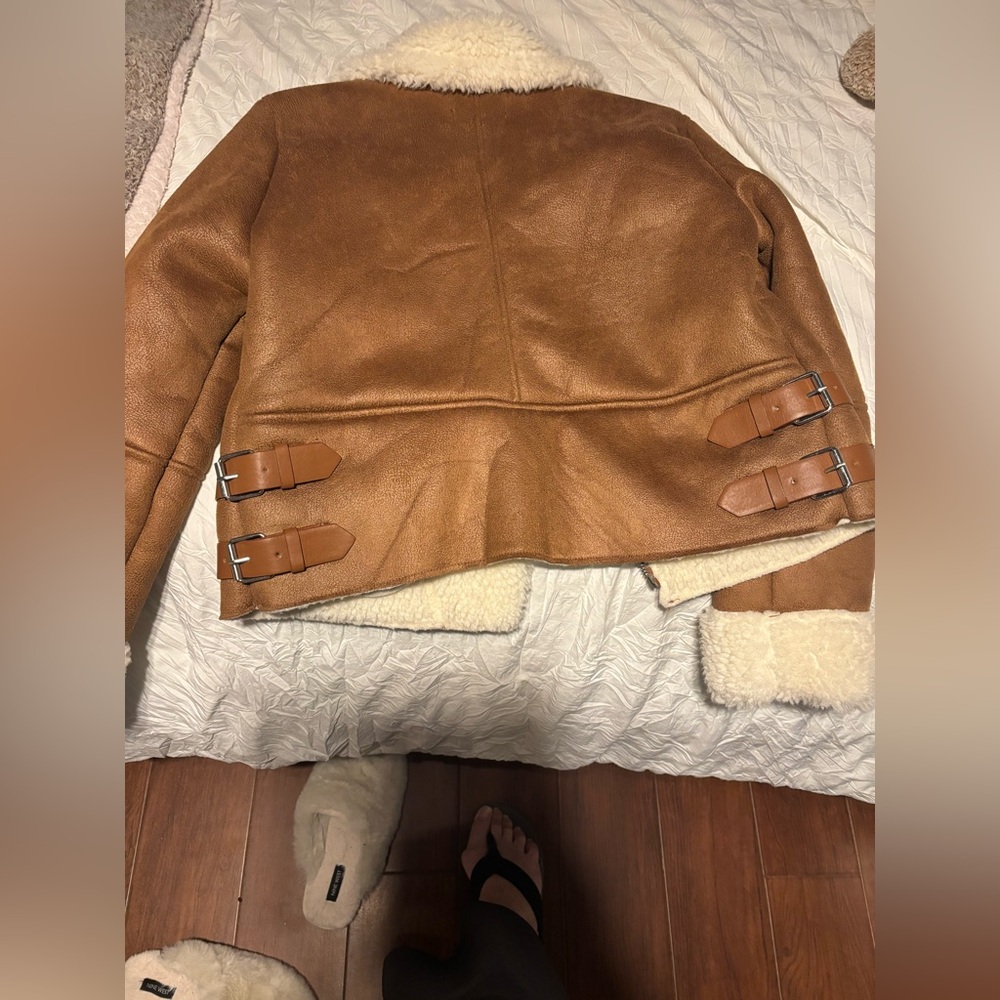 Tan Shearling Jacket - Picture 5 of 5